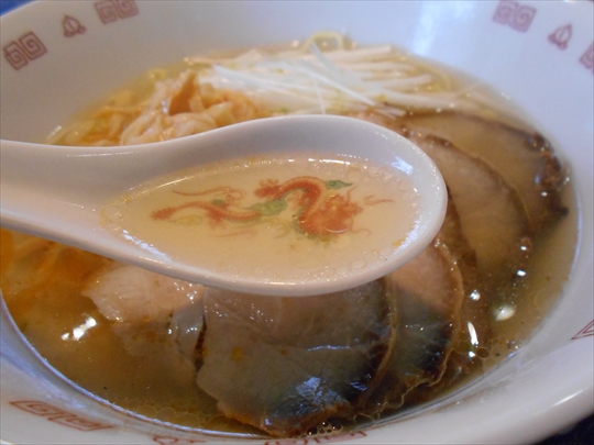 究極の塩チャーシュー麺 (4).JPG